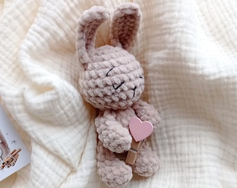 Amigurumi bunny pattern, crochet pattern bunny, crochet rabbit, amigurumi pattern rabbit, crochet pocket toy, amigurumi toy pattern