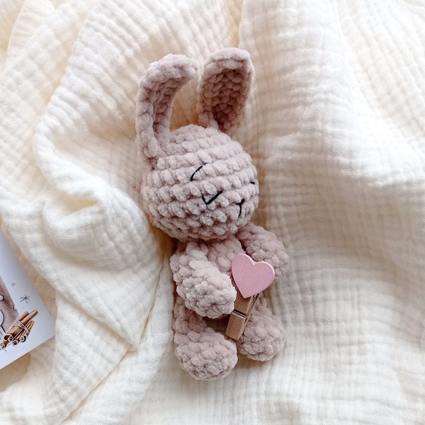 Modèle lapin amigurumi, modèle lapin au crochet, lapin au crochet, lapin motif amigurumi, jouet de poche au crochet, modèle jouet amigurumi