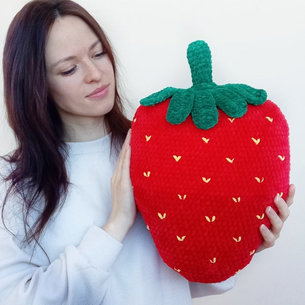 Motif au crochet fraise, fraise au crochet, fraise amigurumi, oreiller au crochet fraise, motif d'oreiller au crochet, oreiller cottagecore