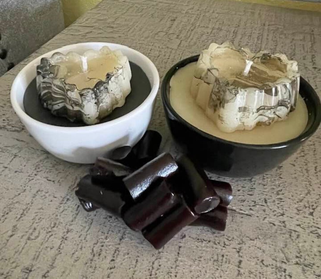 Licorice Scent Heart Candle, Romantic Woman's Gift, Handmade Beeswax Novelty Candle, Black and