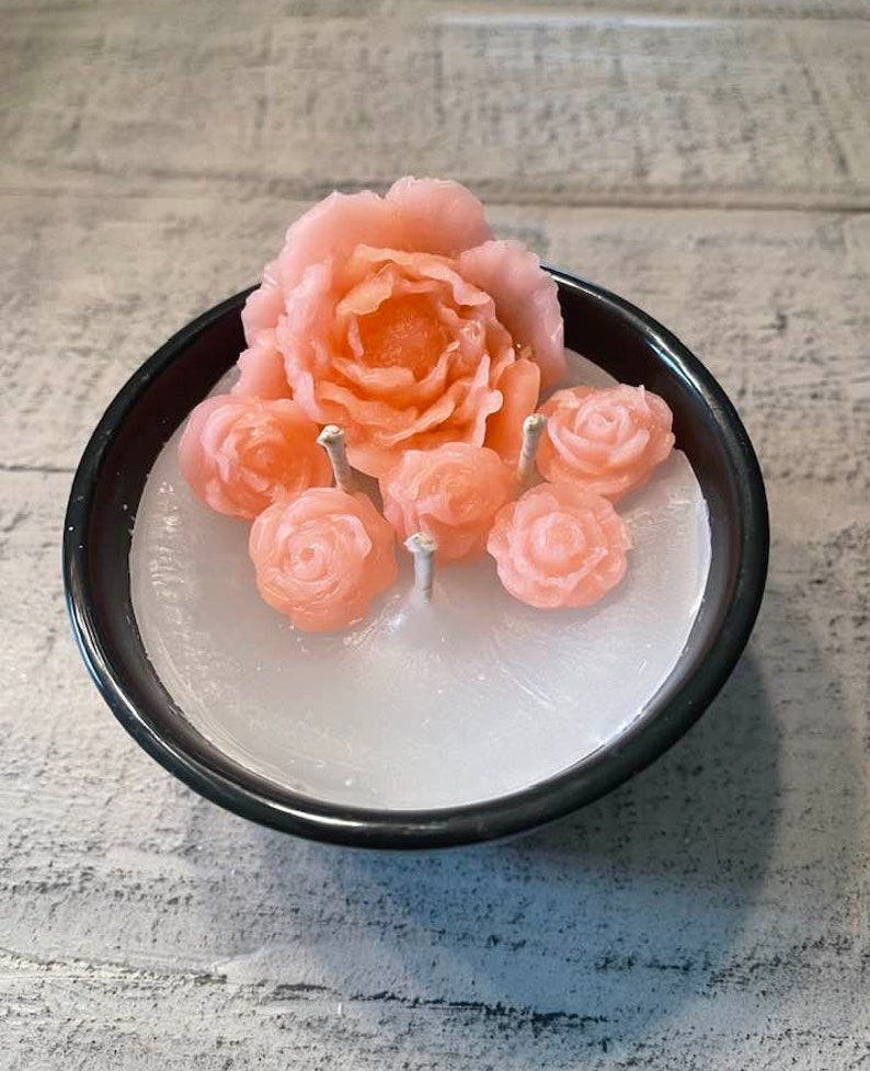Honeysuckle & Mint Candle, Paraffin Wax With Flowers, Handcrafted