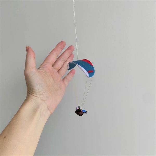 Filz Miniatur Adventsschirm Paraglider PG Open Harness Accessoire fürs Auto, zum Aufhängen, als Geschenk