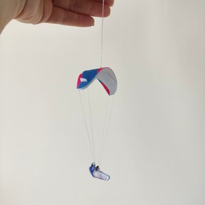 Felt miniature Advance Paraglider PG Podharness (cocoon). Car decor, hanging ornament, paraglider souvenir