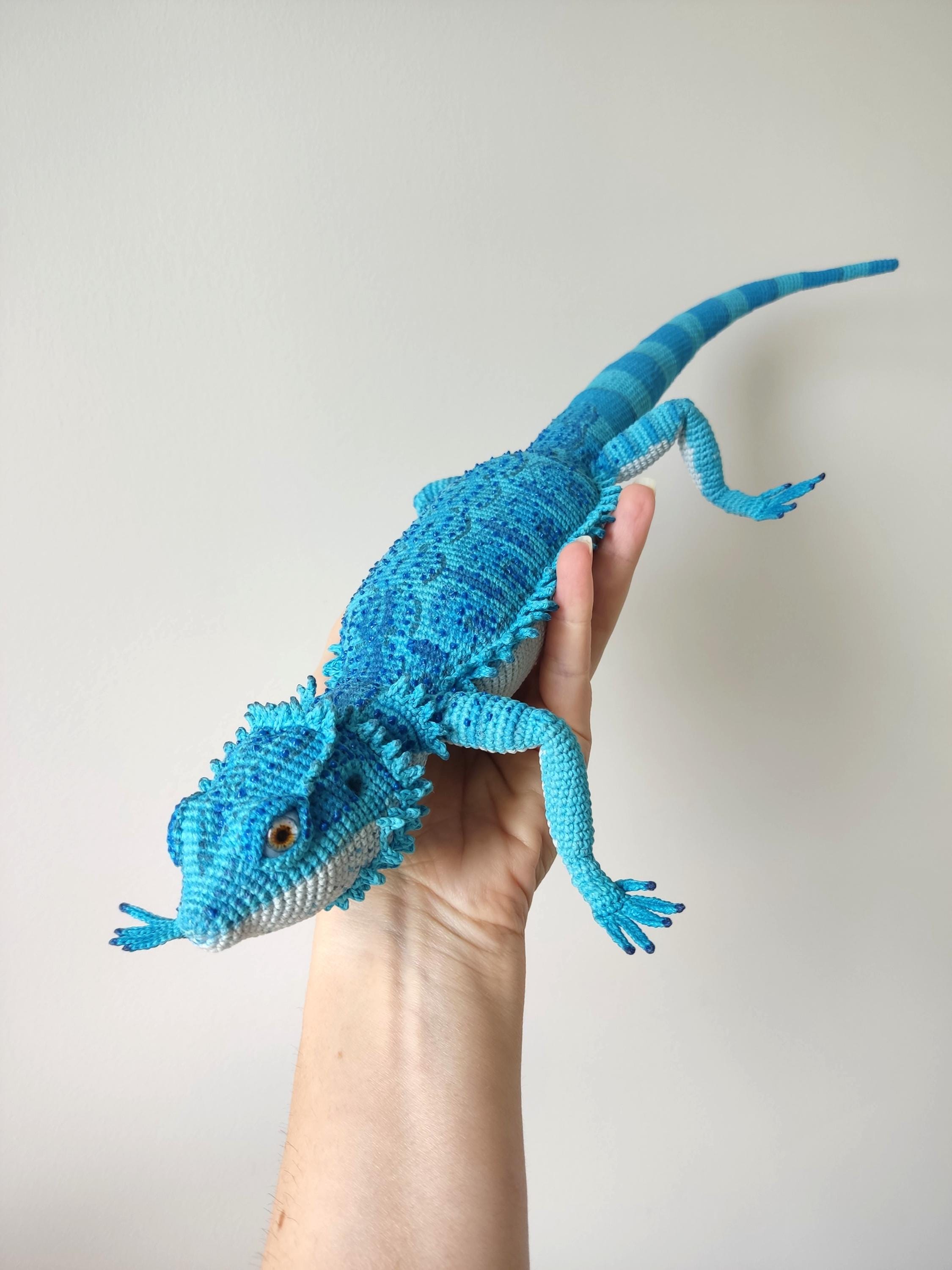 かぎ針編みの青ヒゲトカゲ：リアルな編みぐるみのトカゲの置物 - Etsy 日本