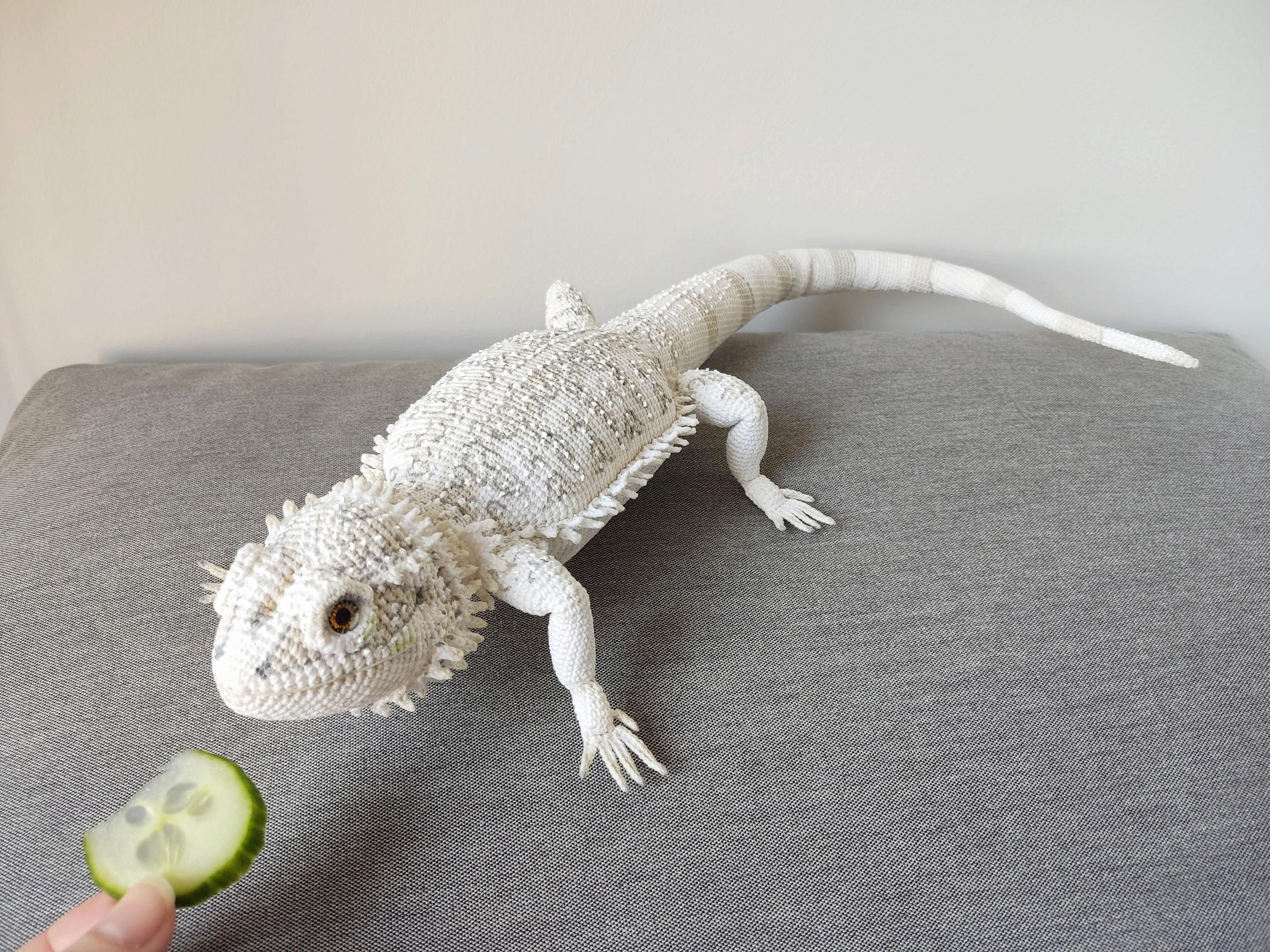 Crocheted White Bearded Dragon Figurine: Posable Cotton Reptile
