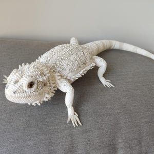 Ready to ship. White agama, bearded dragon. Crocheted interior soft lizard figurine. Reptile bearded dragon doll crocheted. Morph agama