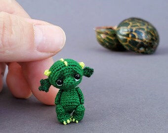 Custom micro baby dragon. Dollhouse miniature tiny dragon. Doll pet. Mini animal. Collectible figurine. Friend gift.