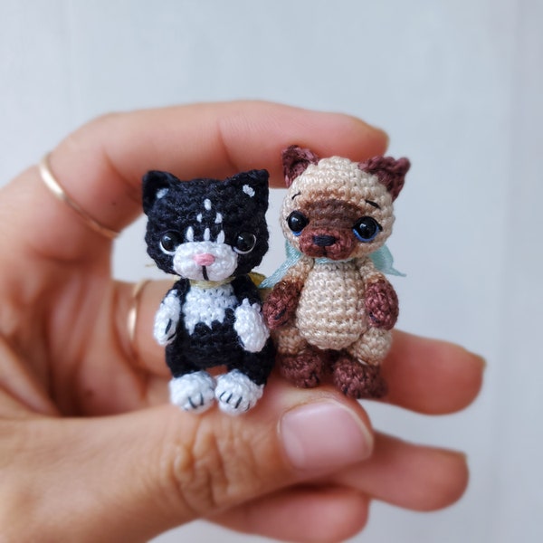 Custom mini Kitten Dollhouse miniature tiny cat. Doll pet kitten. Mini animal. Collectible figurine. Friend gift.