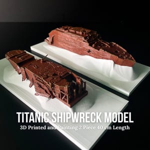 Titanic Shipwreck Model – 2-Piece 3D Printed & Hand-Painted | 40cm Split Bow Stern Collectible Display