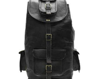 Large Rucksack Perfect for Travel and Hiking | Black Shoulder Bag with a Touch of Elegance | Ideal Gift for Adventurous Fathers!