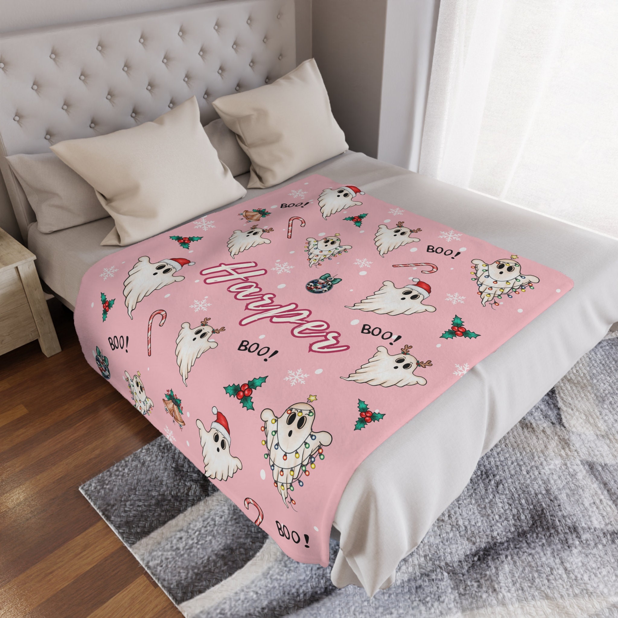 Personalized Pink Ghost Christmas Blanket, Cute Ghost Blanket Plush Halloween, Girl Ghost Theme Blanket, Halloween Gift Baby Kids Teen