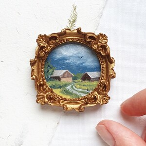 Origineel minischilderij in vintage lijst, handgeschilderd miniatuurolieverfschilderij, kunst aan de muur poppenhuis