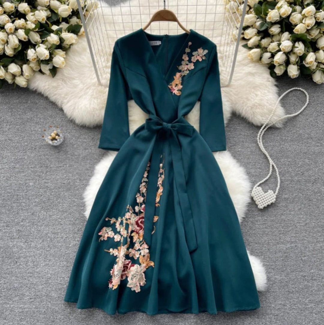 French V Neck Ruffled Print Lace Up Silk Dress Summer BB021 main image 0