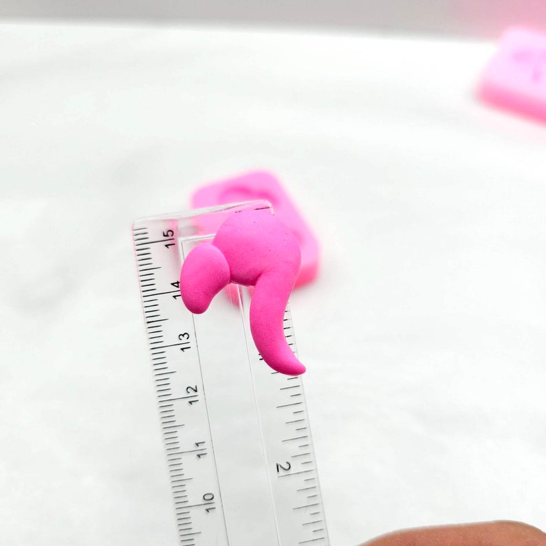 Flamingo Ruler Flamingo Neck and Wing Silicone Mold | Fondant, Chocolate, Cupcake ...