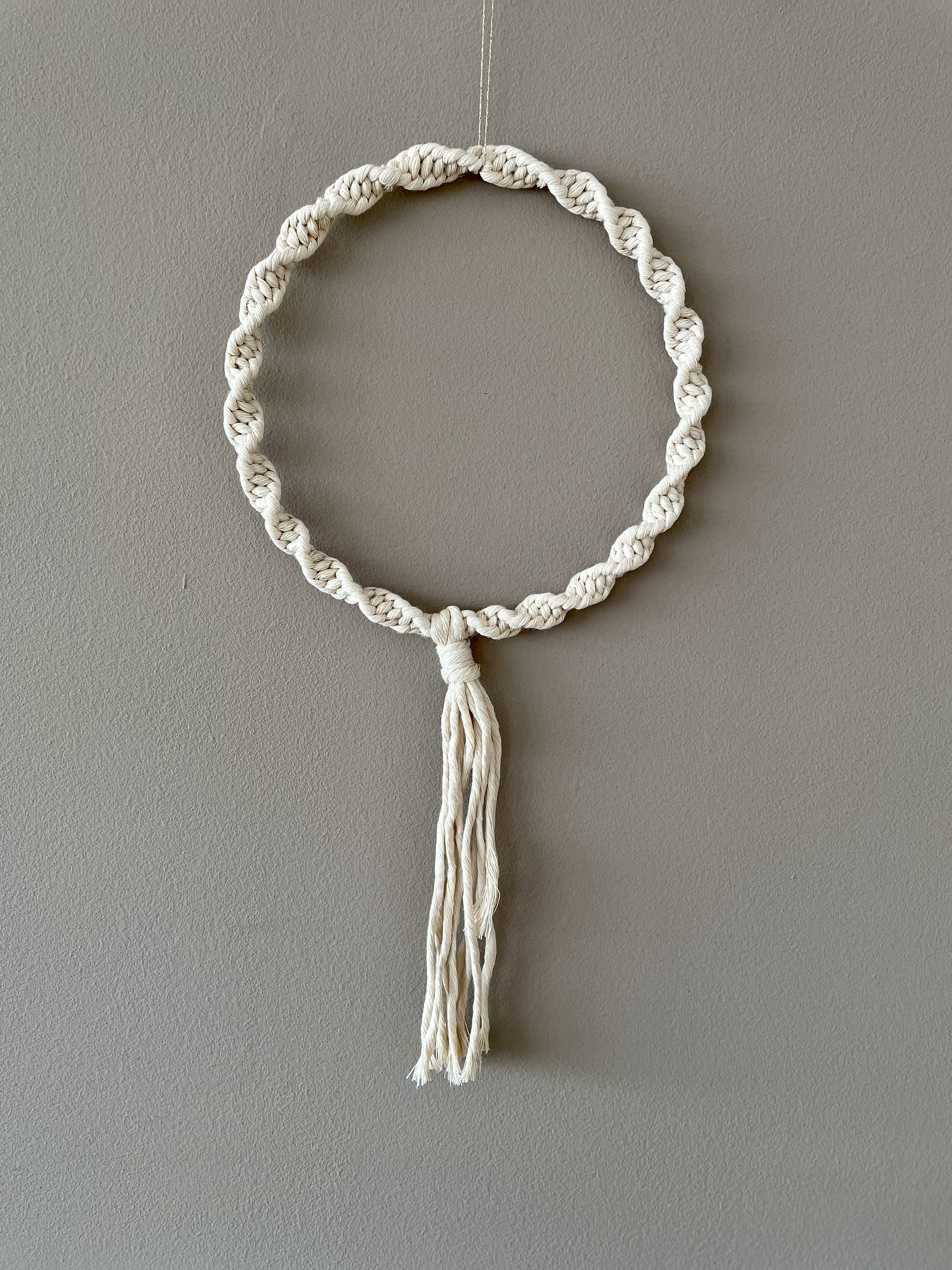 Couronne en Macramé à Personnaliser Selon Vos Envies