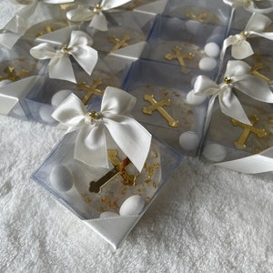 Baptism Favors, Luxury Golden Cross Baptism Gift, Cross Magnet, Mi Bautizo, Baby Shower Favor, Thank you gift