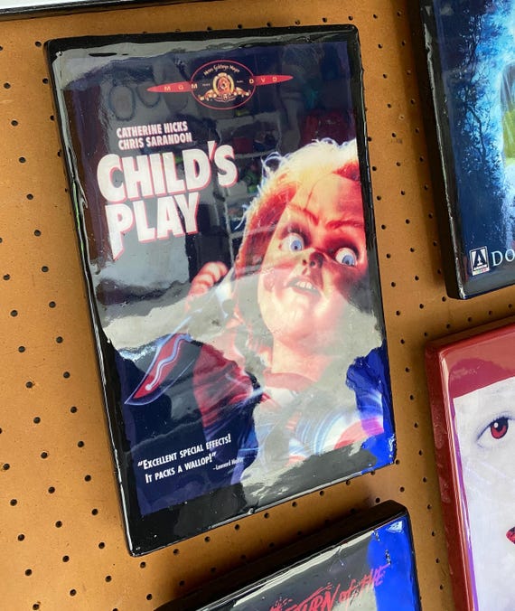 チャイルド・プレイ チャッキー9インチ×14インチ - Etsy 日本