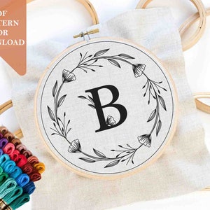 Alfabeto floral bordado à mão padrão pdf ou kit modelo monogramas letras uma letra só baixar padrão de bordado pdf inicial
