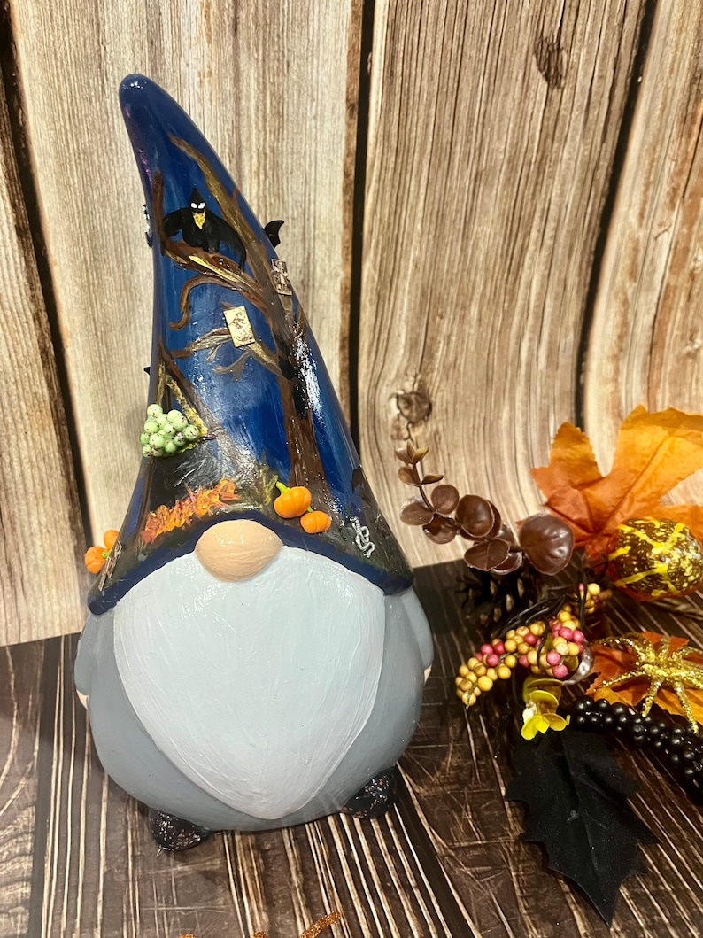 Halloween Graveyard Witchs Cauldron Garden Gnome Statue 10