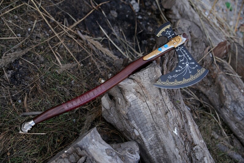 Leviathan Axe, The Axe shops of Kratos, from God of War, Replica