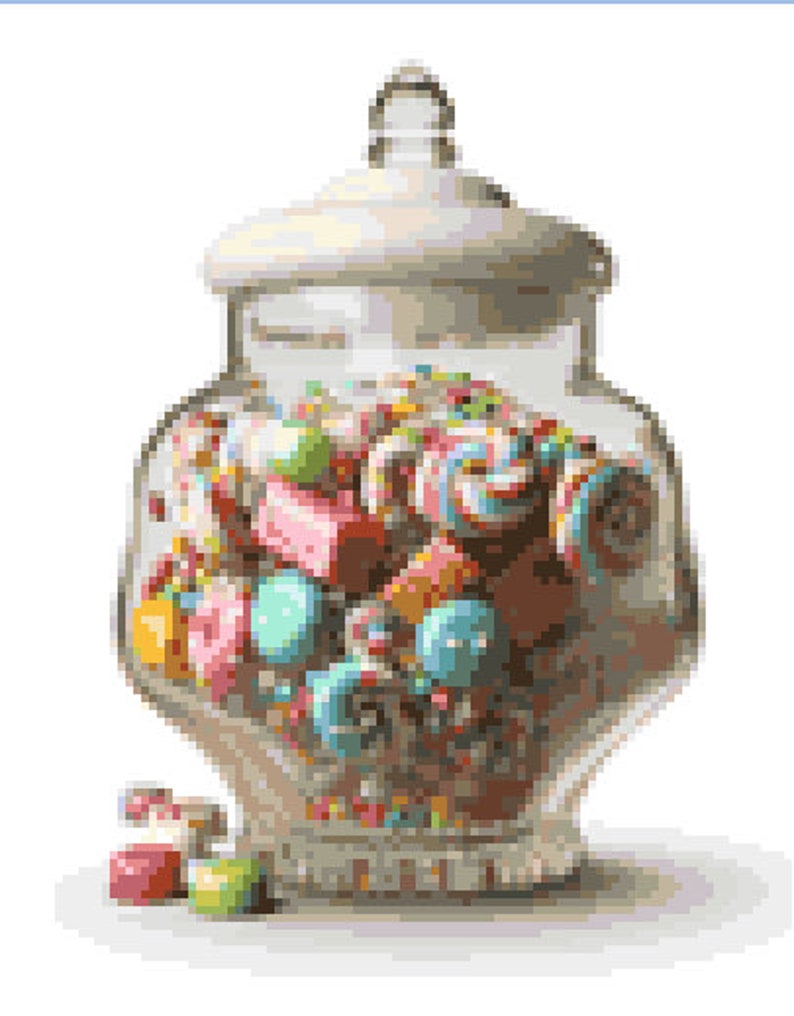Op de afbeelding: Een glazen pot gevuld met kleurrijke snoepjes, waaronder lollies, harde snoepjes en kauwgom. De pot heeft een wit deksel en staat op een wit oppervlak.