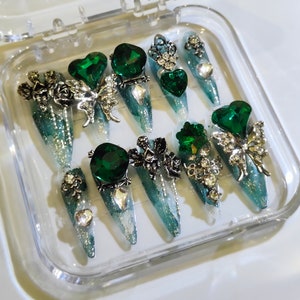 Diamond Press on Nails Gel,Reusable kiss press on nails,Green crystal Fake Nails,,Handmade Press on nails,Best friend gift