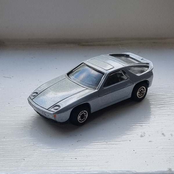 Vintage one-off 1980s Matchbox type unbranded die-cast model car, Porsche 928, professionally restored & customised.