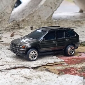 Fully restored and customised Vintage Realtoy BMW X5 E53 1:59 scale, custom paint and unique custom wheels