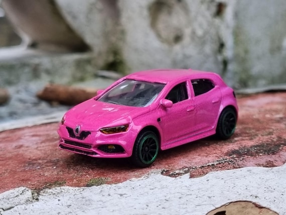 ビンテージダイキャストカー、マジョレット製ルノー・メガーヌRS、1:64