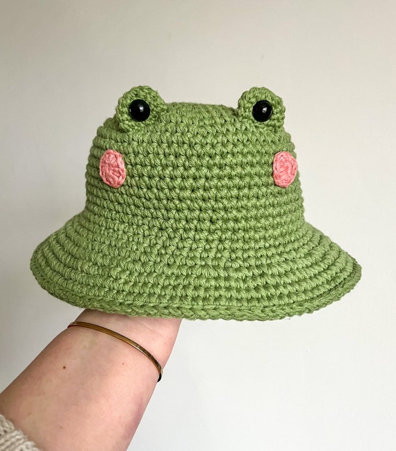 Crochet frog sun hat, froggy sun hat, frog bucket Frog hat, handmade,  Uk seller