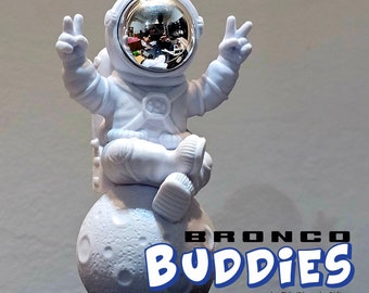 Bronco Buddies - Space Man Astronaut Dash Accessory