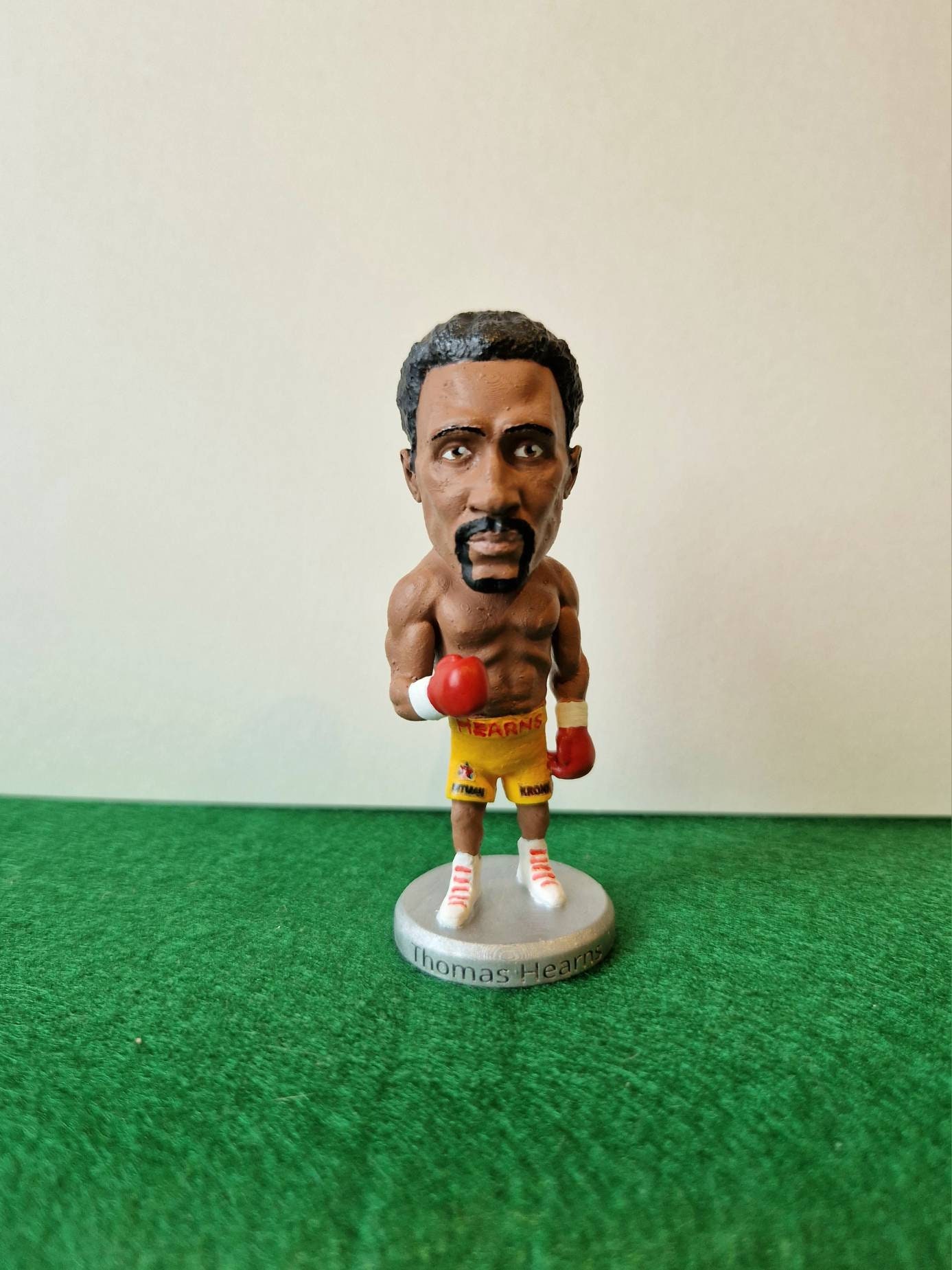 Customized Famous People Portrait UFC World Boxing Resin Figure Figurine
