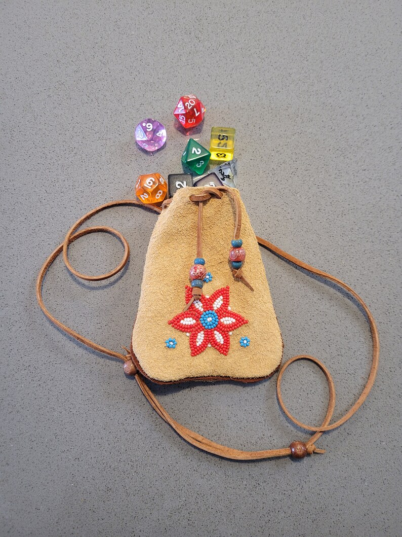 Beaded Pouch, Indigenous Medicine Pouch, Coin Purse, Dice Bag, image 2