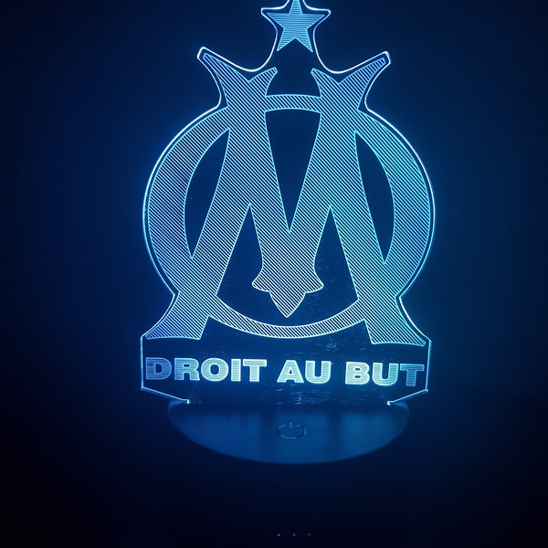 Veilleuse lampe 3D multicolore OM Olympique de Marseille avec télécommande - Une idée cadeau originale ! Personnalisation possible