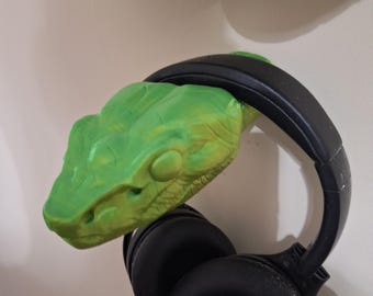 Wall Mounted Snake Controller Holder