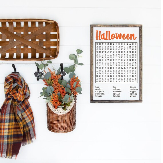 Halloween Wordsearch, Halloween Decor, Pumpkin Decor, Fall Sign, Word Search, Wordsearch, Farmhouse Sign, Customized Gift, Housewarming Gift