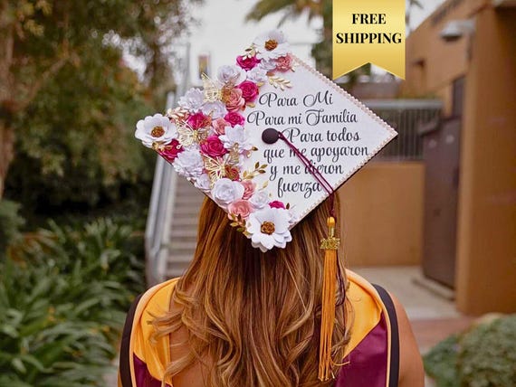 Custom Graduation Cap Topper Class of 2026 | Handmade Flower Grad Cap | Spanish Grad Caps | Personalized Your Way | Handmade