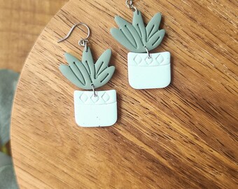 Green & White Succulent Earrings, handmade polymer clay, hypoallergenic stainless steel dangles, perfect neutral earrings for sensitive ears