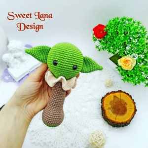 Crochet PATTERN Baby Rattle, CROCHET PATTERN green baby alien, Newborn toy pattern, Crochet baby rattle