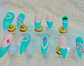 Handmade Matte Stiletto Press On Nails | Mint Green Artisan Bakery