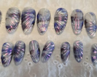 3-D Seashell Medium Almond Press On Nails | Unique Summer Statement Nails
