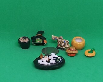 Ensemble de mini-pots à biscuits d'Halloween : épouvantail, sorcière, citrouille, assiette