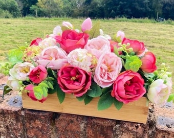 Window flower box/ faux flower arrangement/ faux flowers/ garden roses/ Mother’s Day gift/ Mother’s Day flowers