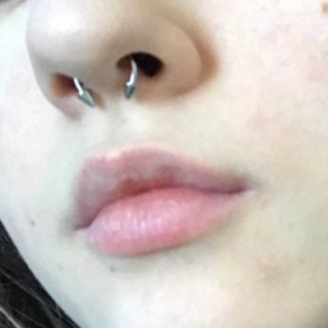 Cone Horseshoe Barbell Septum Ring, 18g Circular Barbell,8mm, Surgical