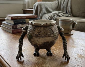 Elden Ring Inspired Alexander Warrior Jar Ashtray / Planter - Gamer Desk Decor - Soulsborne Fan Gift