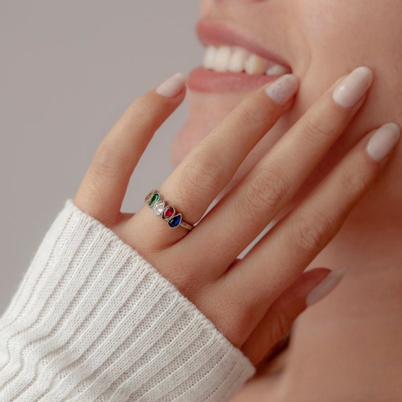 Family Birthstone Rings 