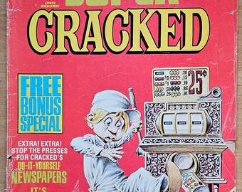 Cracked Magazine Super 8th Annual 1975 Good/Buen Cond, periódico de bricolaje, falta la contraportada, está rota, tiene desgaste normal y la página está ligeramente amarillenta.