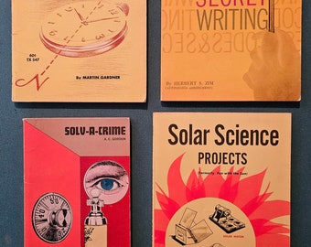 Conjunto vintage de 4 libros de bolsillo sobre ciencia, códigos y rompecabezas para niños 1969-1972