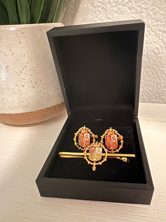 Vintage Spanish Coat of Arms Cufflinks and Tie Cli