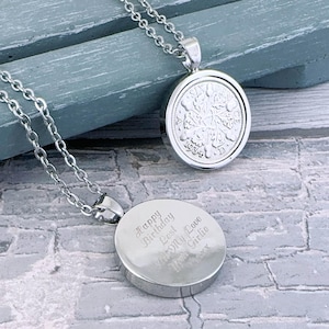 90e anniversaire personnalisé gravé année 1935 collier porte-bonheur, souvenir d&#39;anniversaire unique